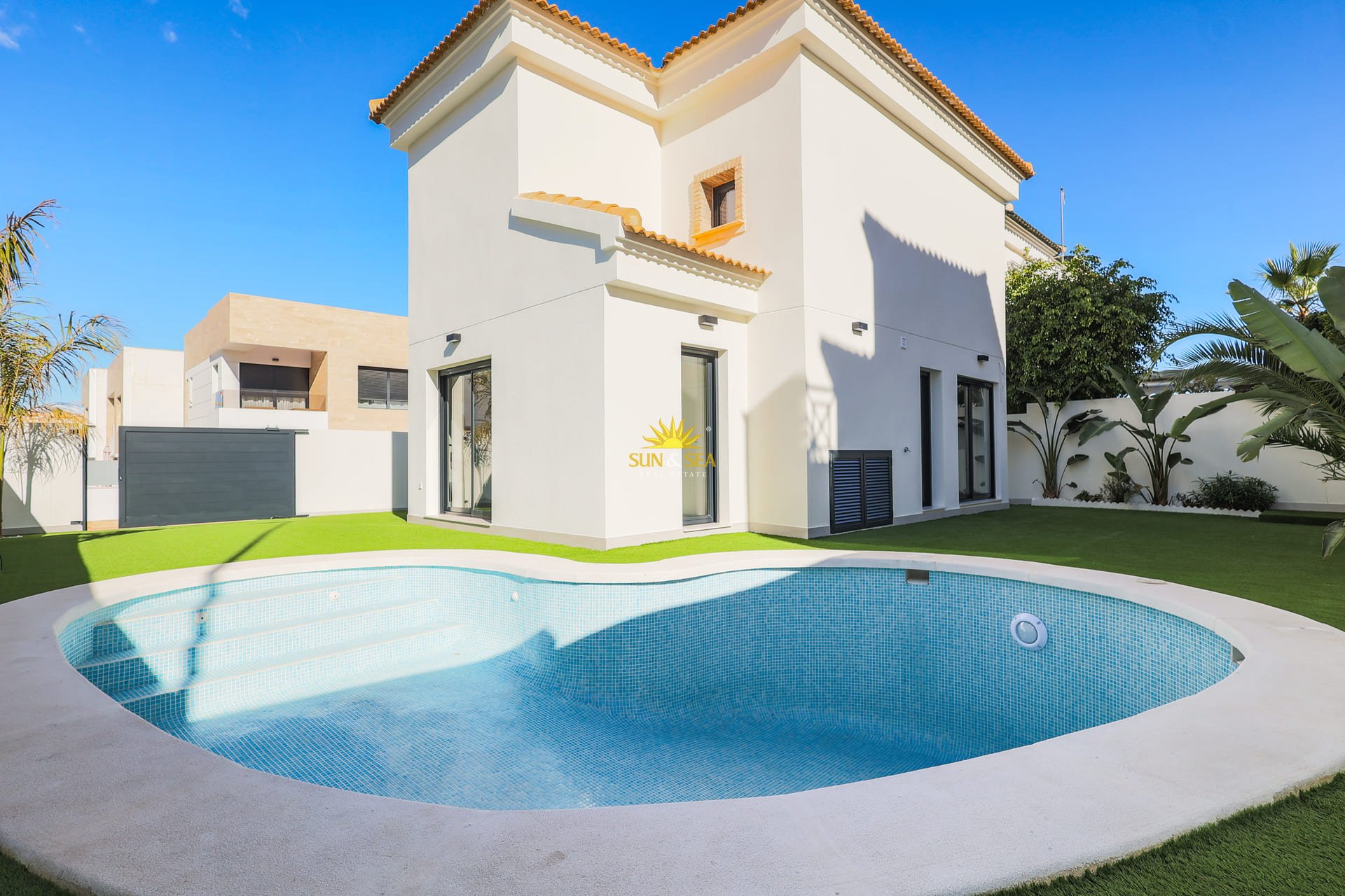Obra nueva - Chalet - Orihuela Costa