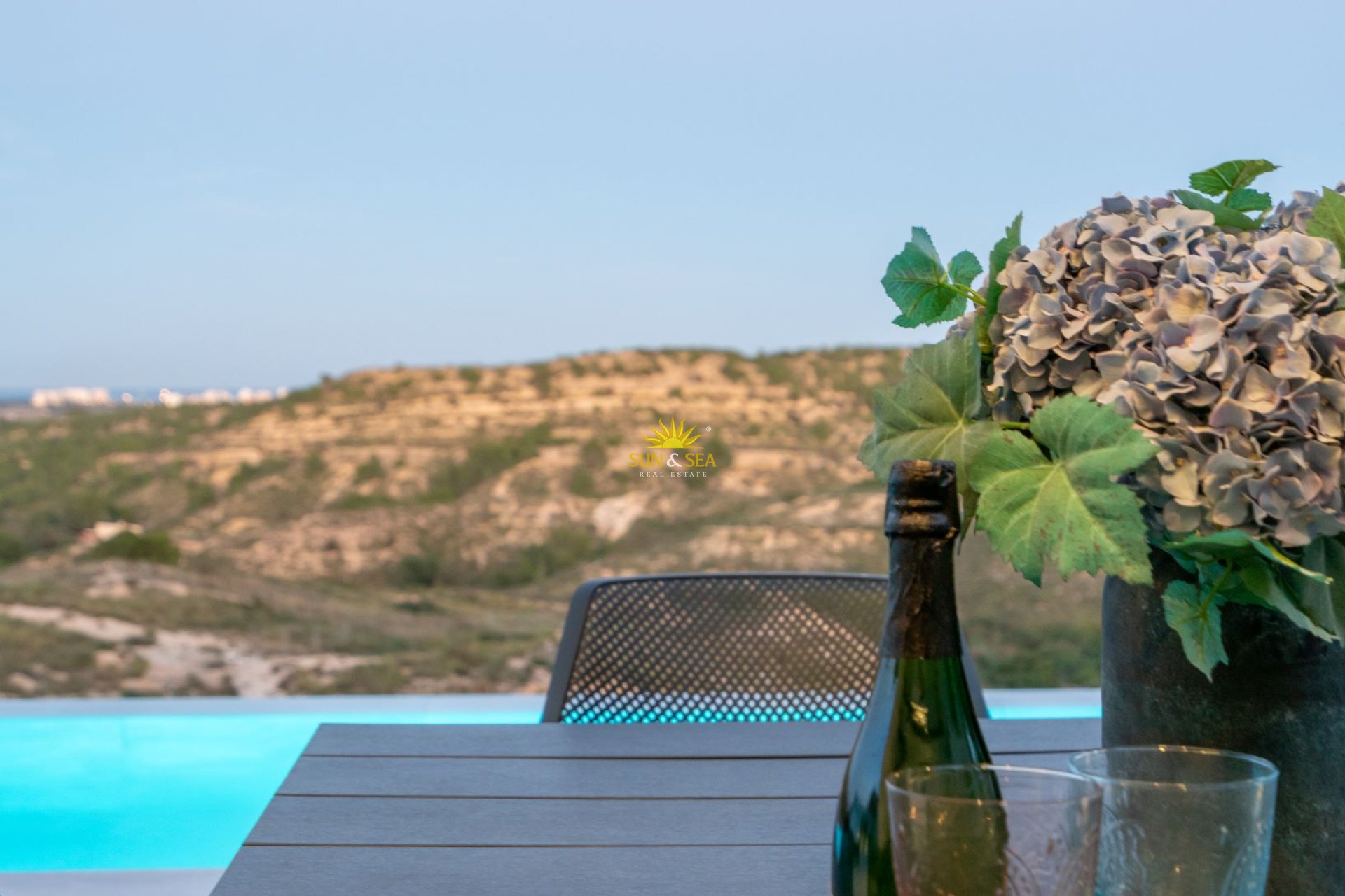 Obra nueva - Chalet - Rojales