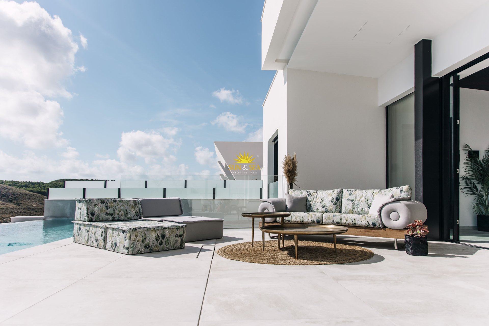 Obra nueva - Chalet - Rojales
