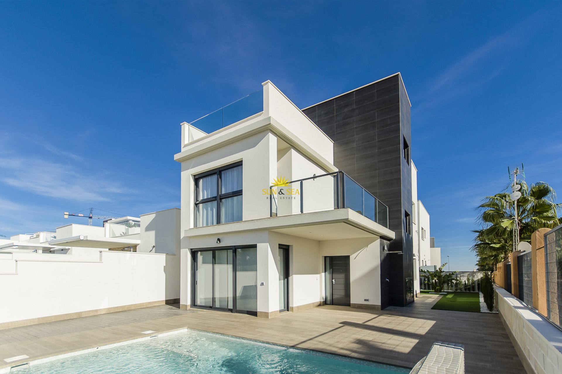 Obra nueva - Chalet -  - San Miguel de Salinas