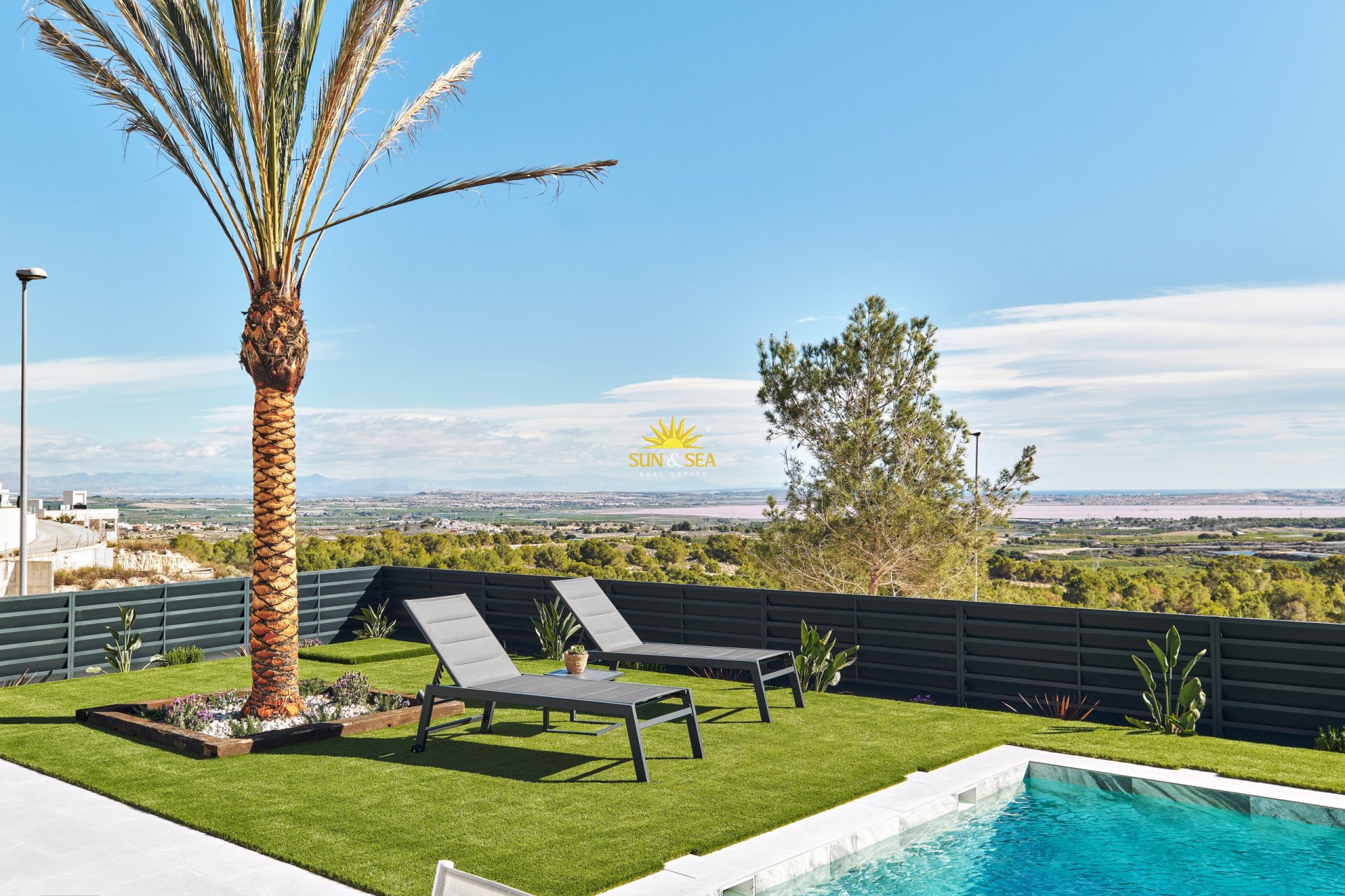 Obra nueva - Chalet - San Miguel de Salinas