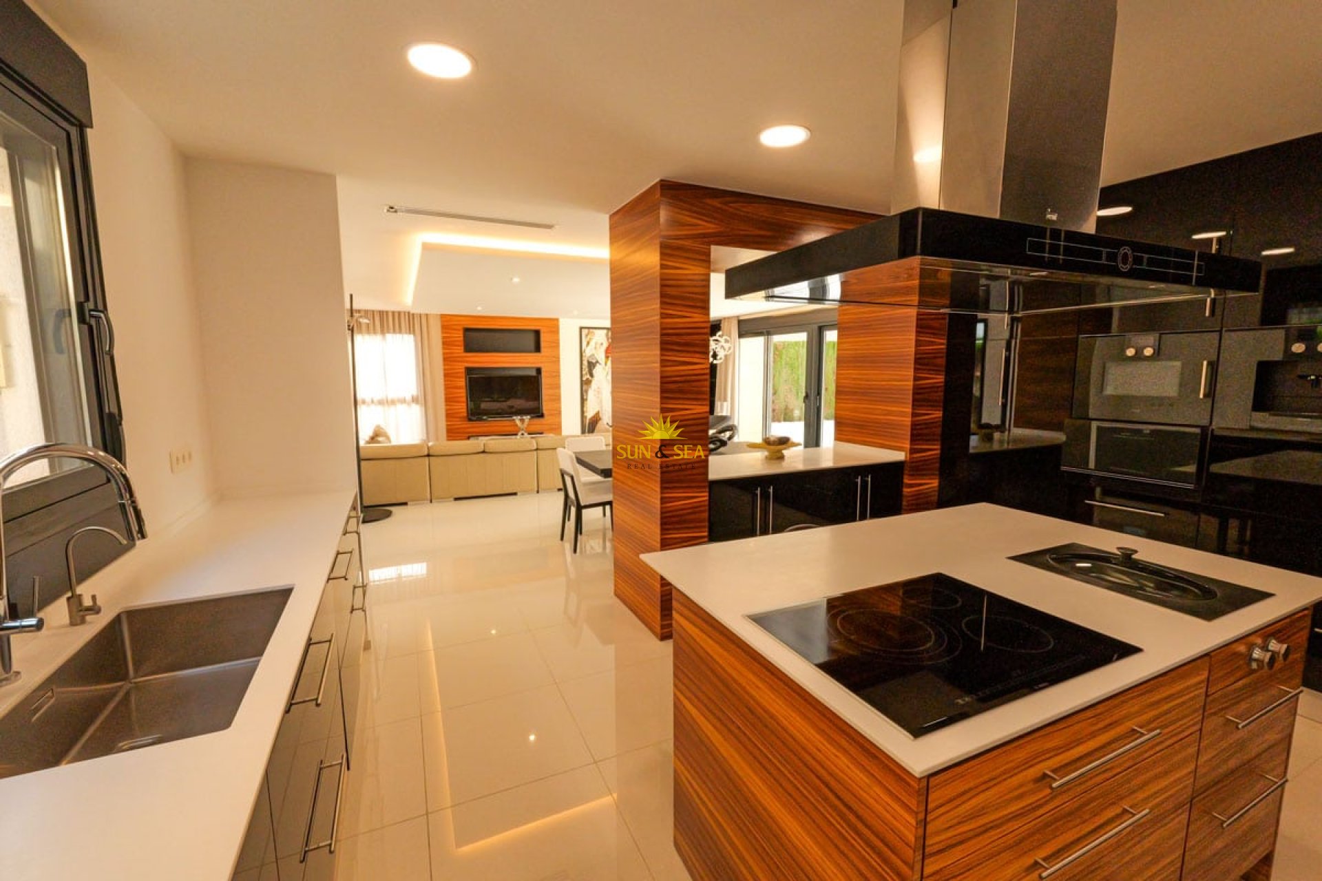 Obra nueva - Chalet -  - Torrevieja
