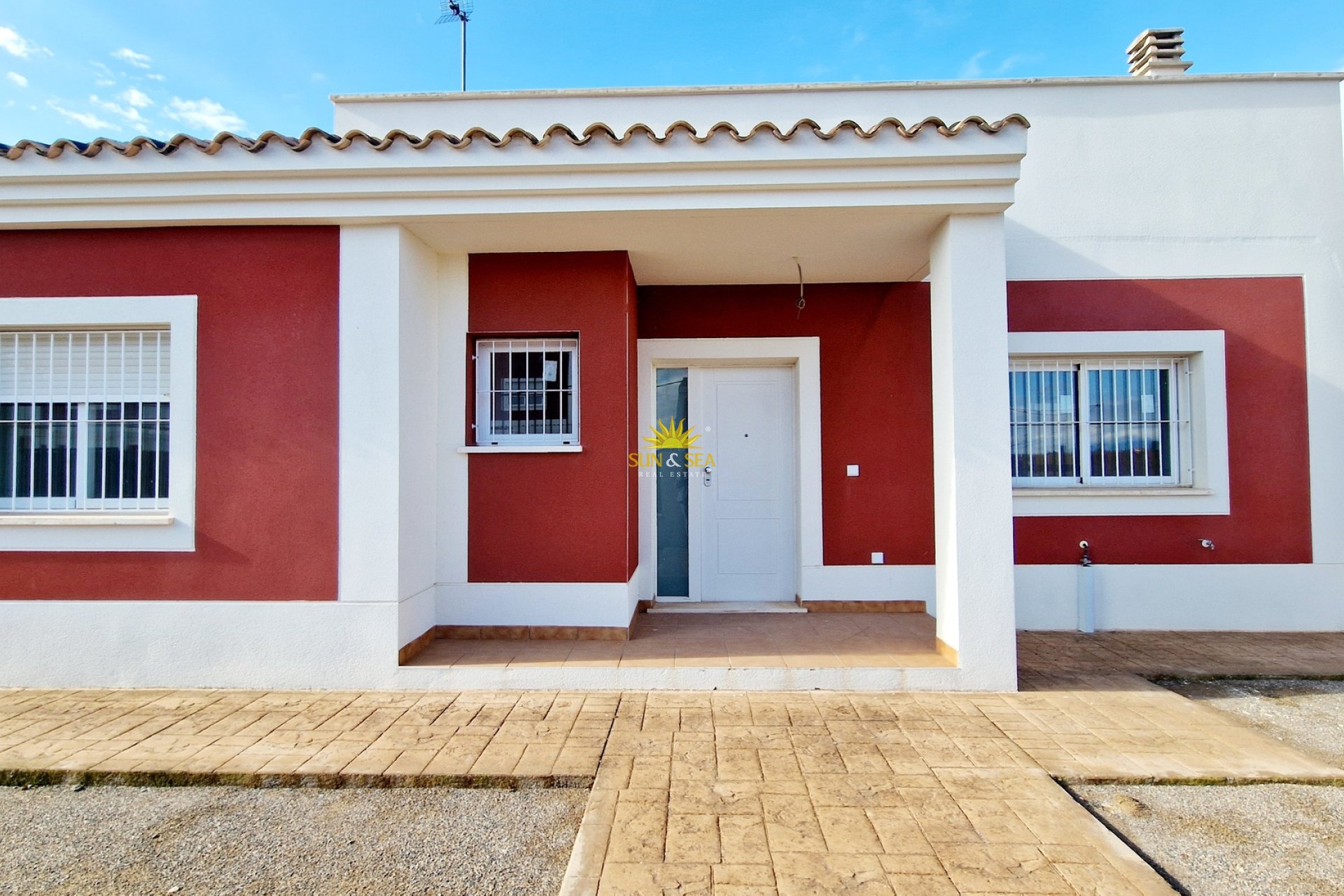 Obra nueva - detached - Purias