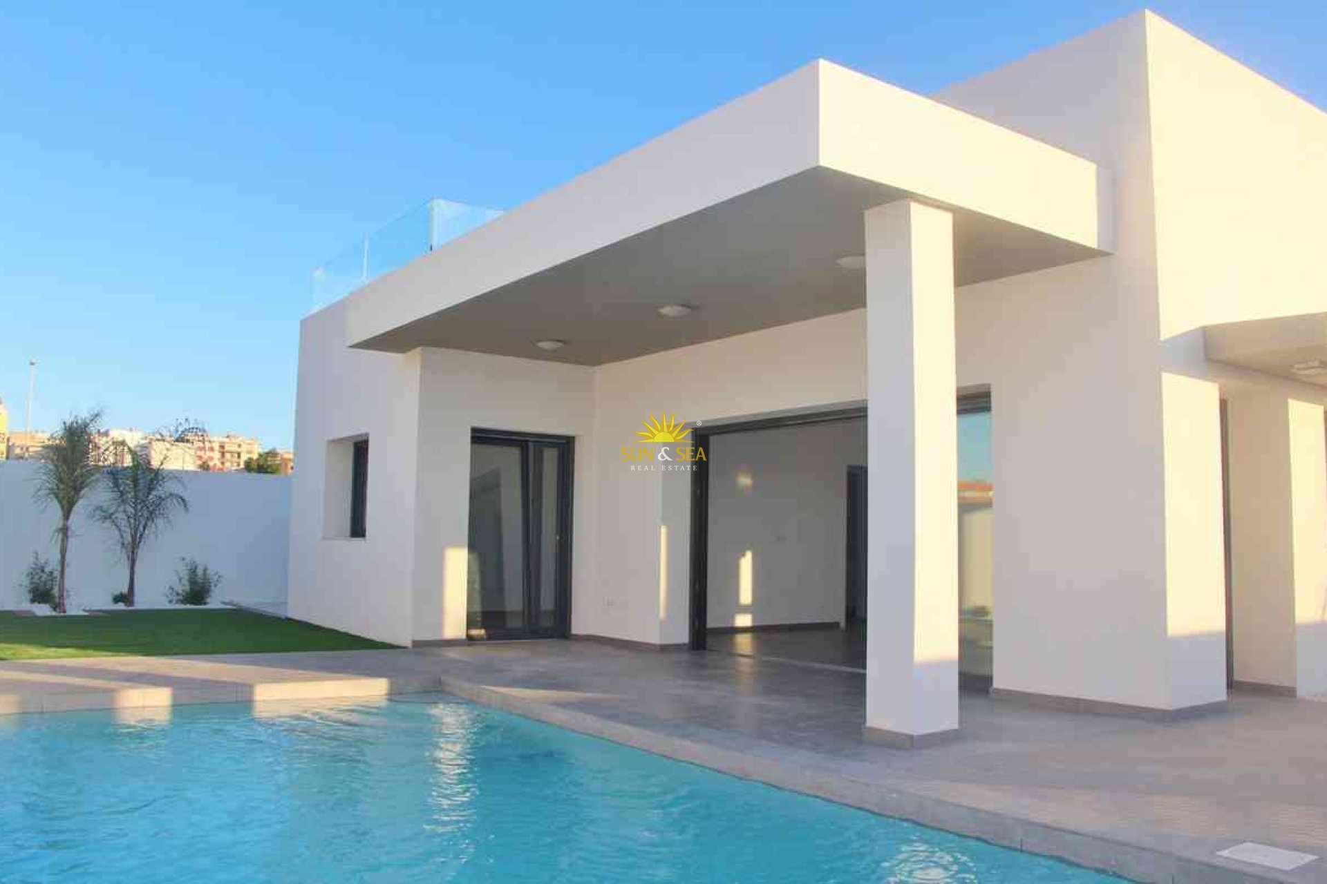 Obra nueva - detached - Rafal
