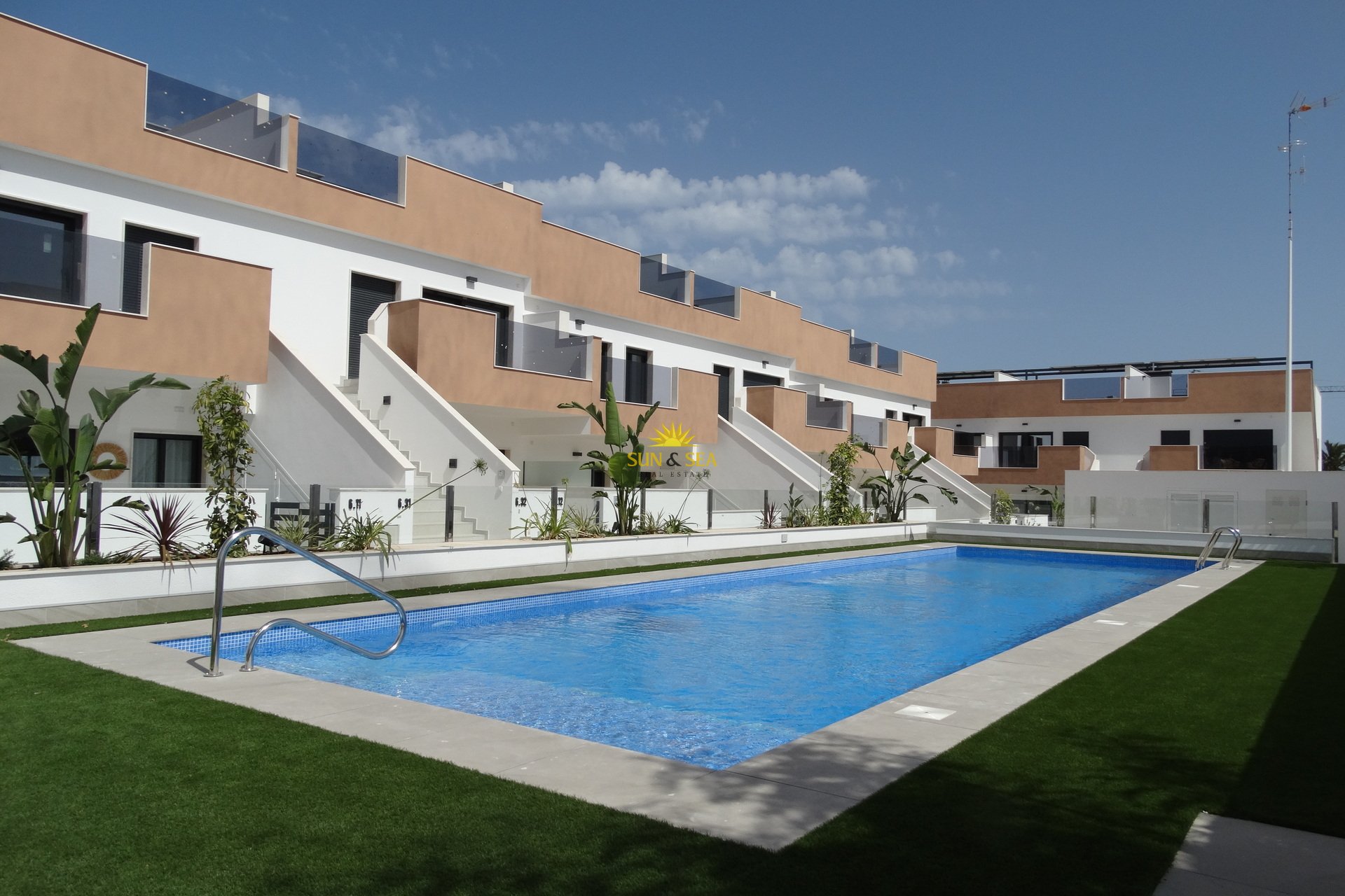 Obra nueva - high-bungalow - Pilar de la Horadada