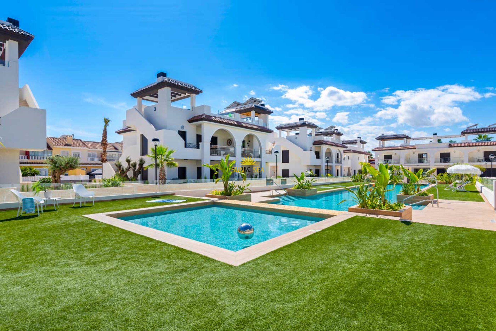 Obra nueva - high-bungalow -  - Rojales