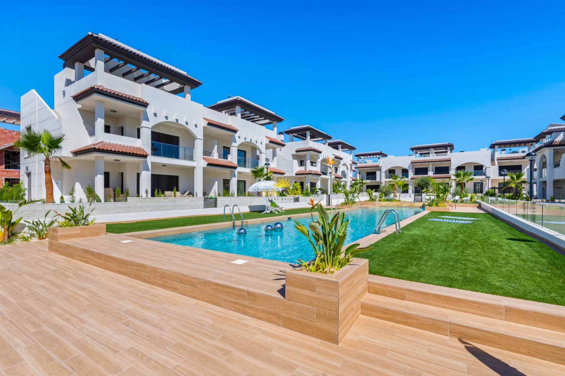 Obra nueva - high-bungalow -  - Rojales