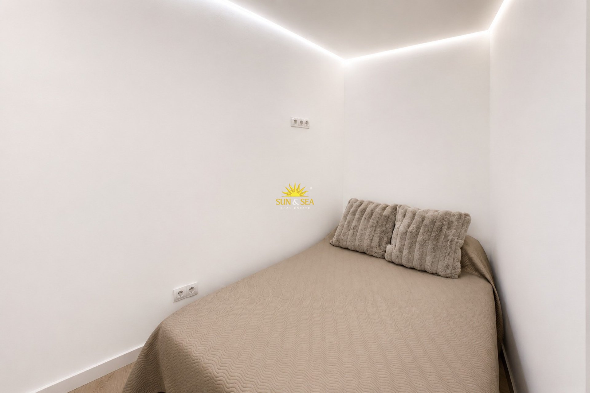Перепродажа - Apartment - Alicante - Playa San Juan