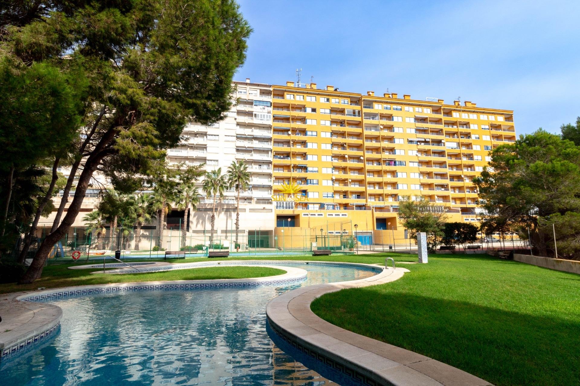 Перепродажа - Apartment - Orihuela Costa - Altos de Campoamor