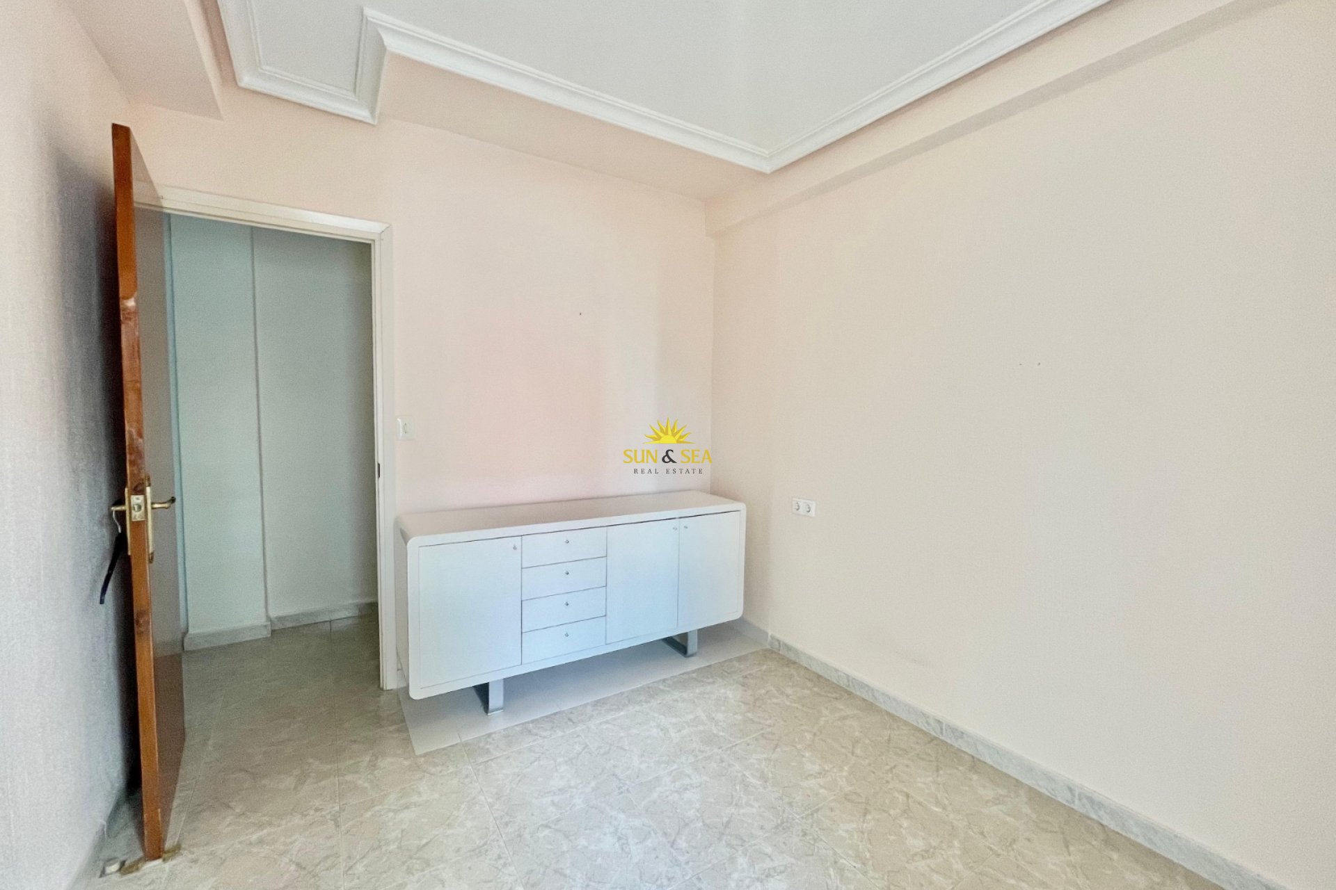 Перепродажа - Apartment - Torrevieja - Centro