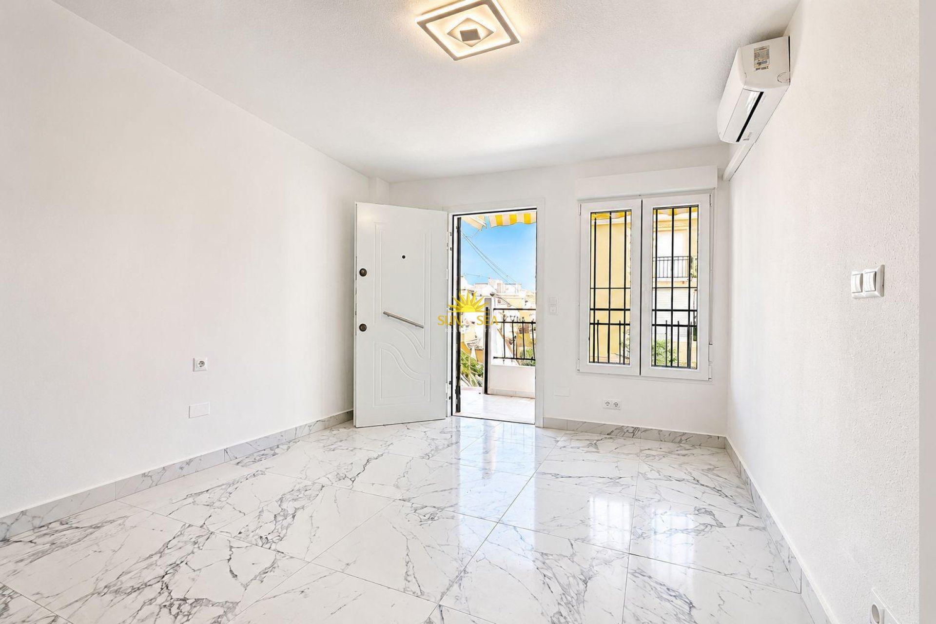 Перепродажа - Apartment - Torrevieja - La veleta