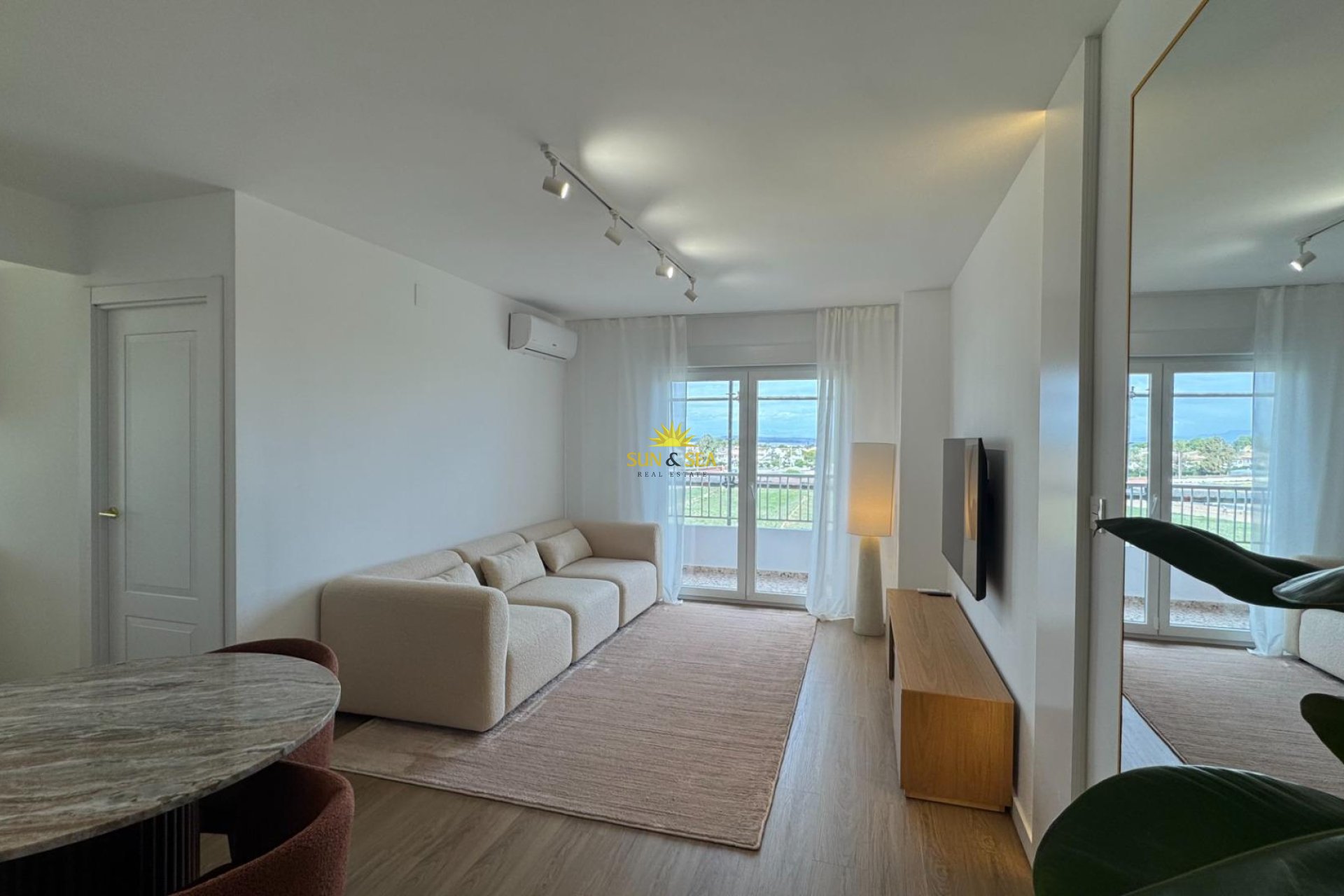 Перепродажа - Apartment - Torrevieja - Punta prima