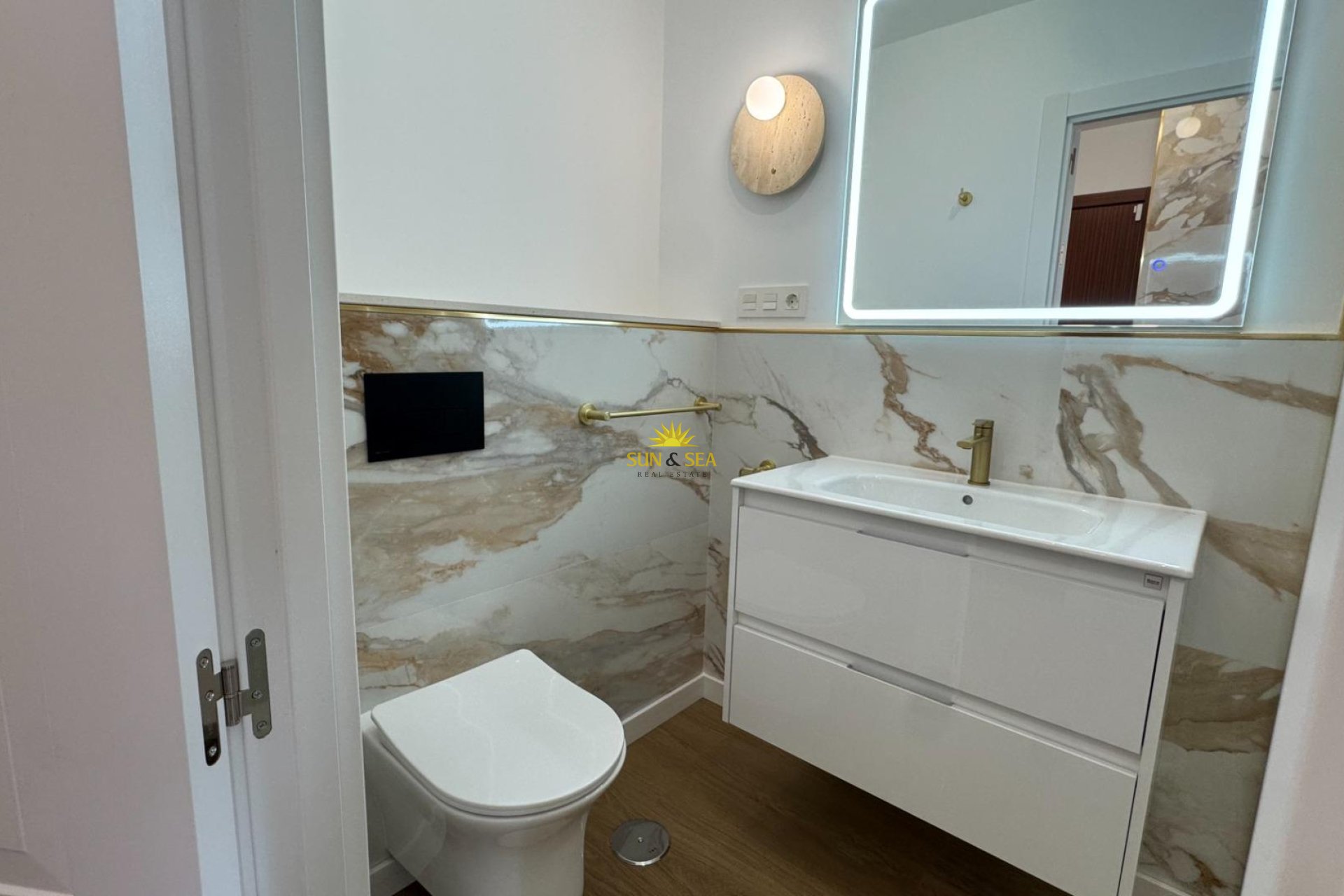 Перепродажа - Apartment - Torrevieja - Punta prima