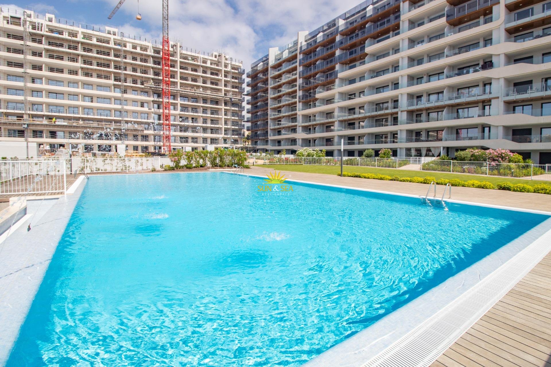 Перепродажа - Apartment - Torrevieja - Punta prima