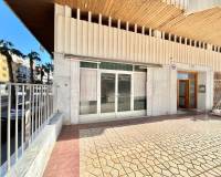 Перепродажа - Commercial - Torrevieja - Playa del Acequión