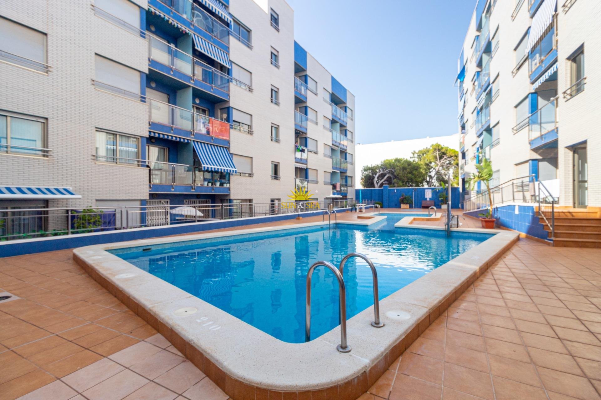 Перепродажа - Flat - Torrevieja - Playa de los locos