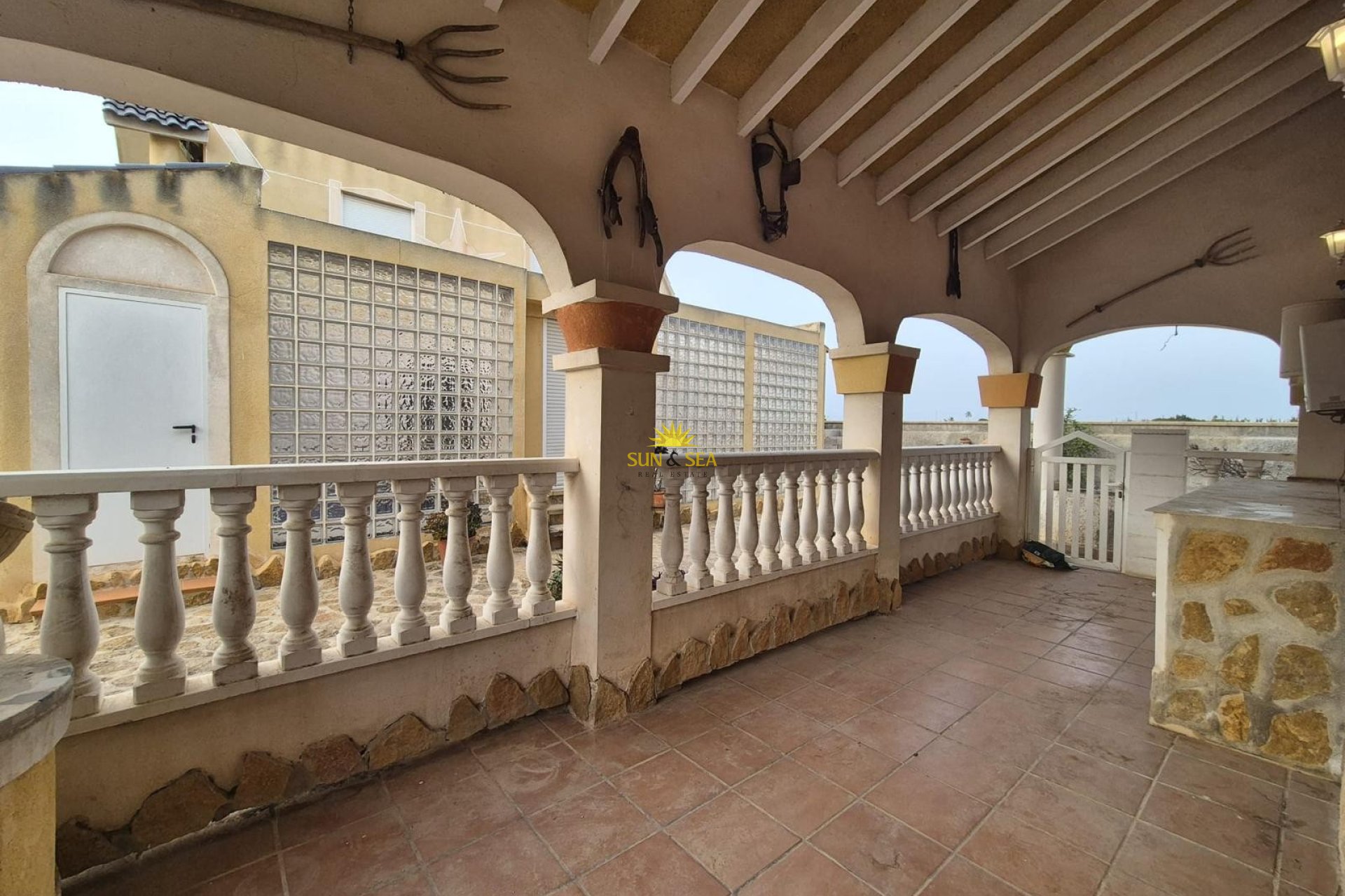 Перепродажа - Отдельная вилла - Orihuela