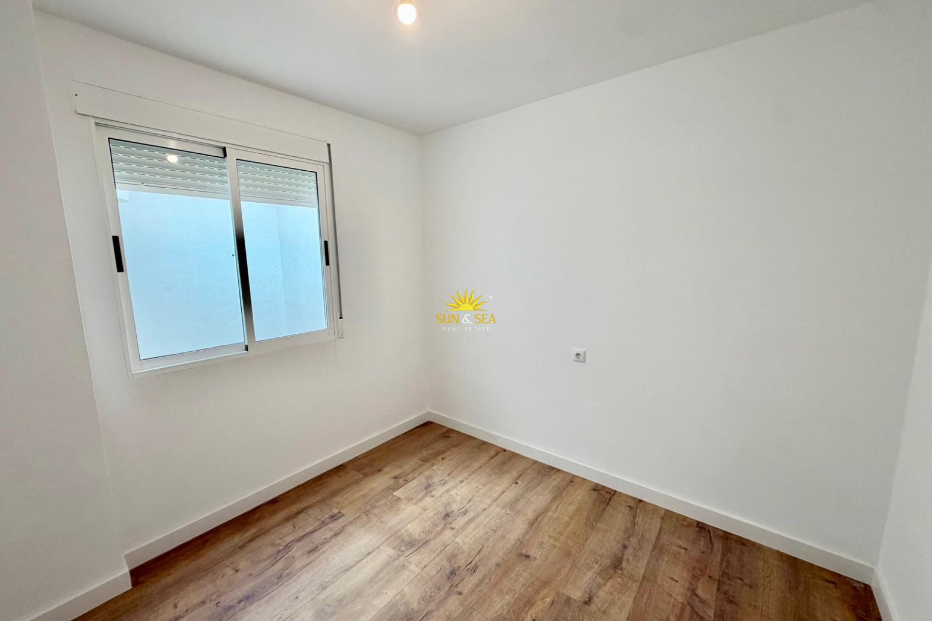 Перепродажа - Townhouse - Torrevieja - Parque de las Naciones