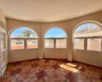 Перепродажа - Villa - Orihuela Costa - La Florida