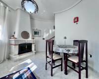 Перепродажа - Villa - Orihuela Costa - La Zenia