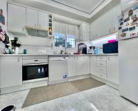 Перепродажа - Villa - Orihuela Costa - La Zenia