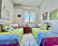 Перепродажа - Villa - Orihuela Costa - La Zenia