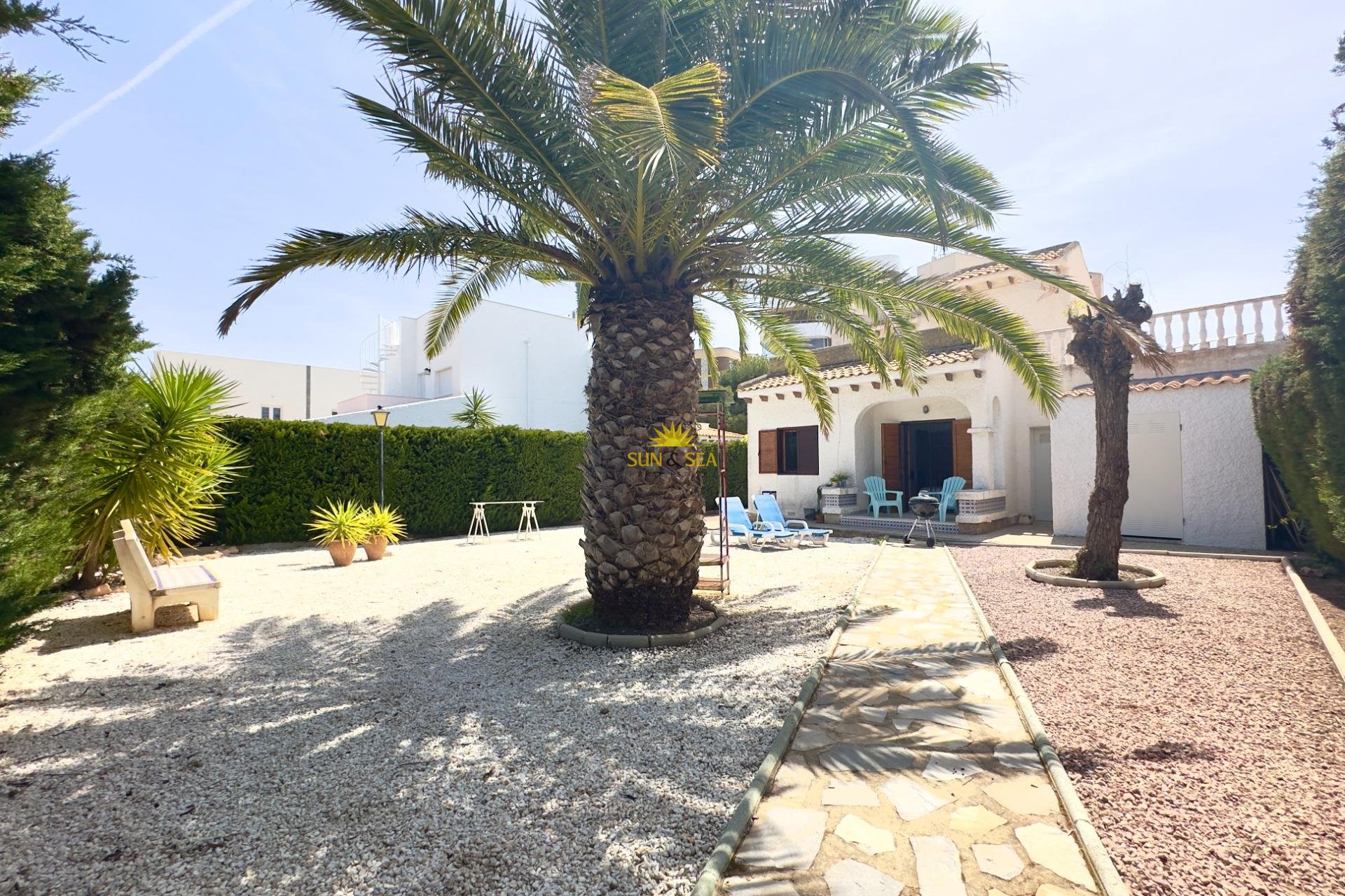 Перепродажа - Villa - Orihuela Costa - La Zenia