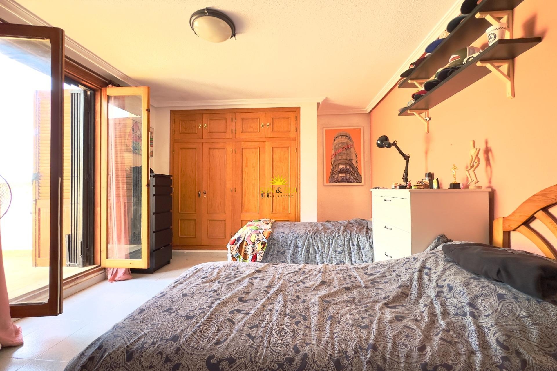 Перепродажа - Villa - Orihuela Costa - La Zenia