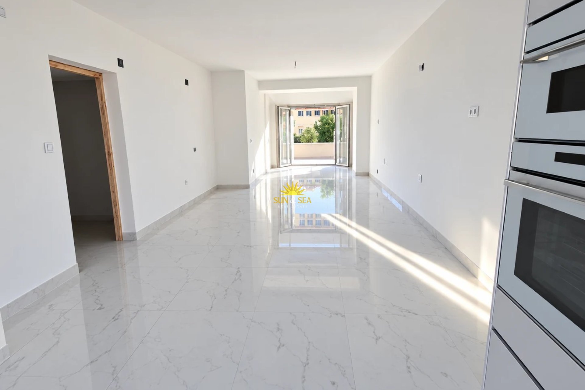 Перепродажа - Villa - Orihuela Costa