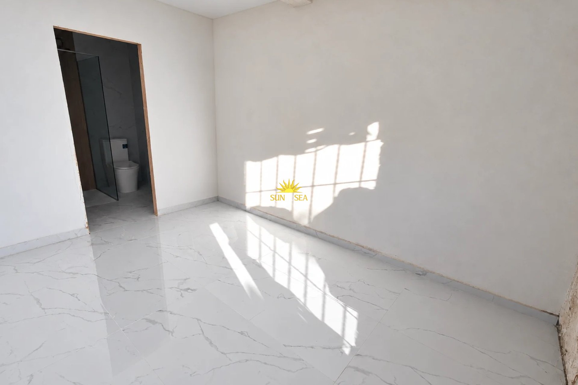Перепродажа - Villa - Orihuela Costa