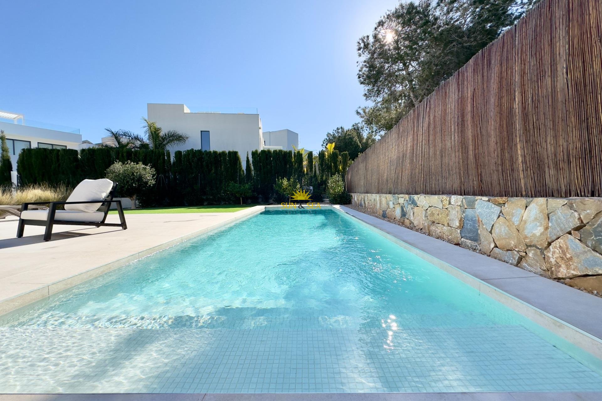 Перепродажа - Villa - Orihuela - Las Colinas Golf