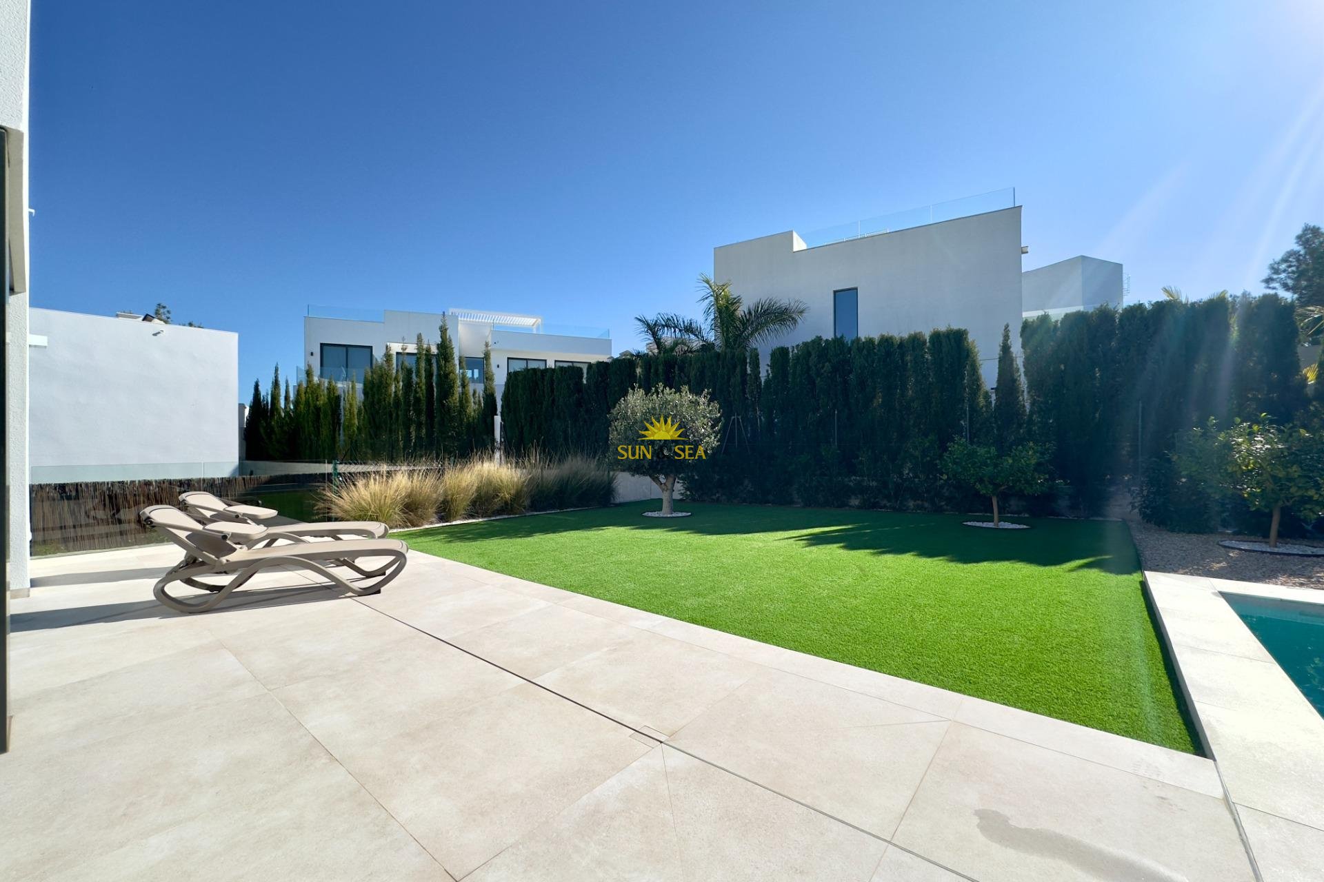 Перепродажа - Villa - Orihuela - Las Colinas Golf