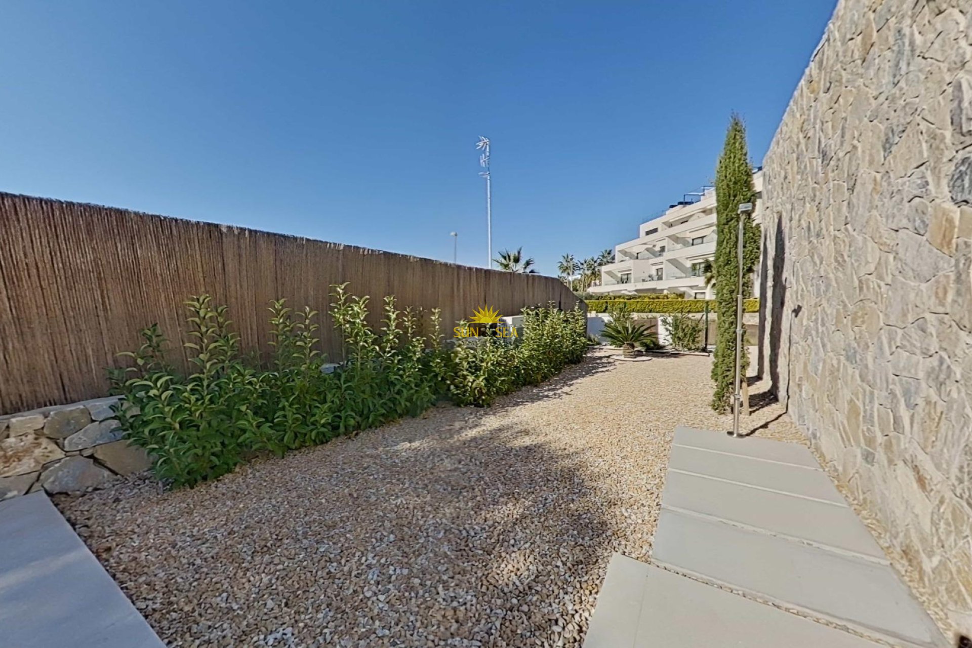 Перепродажа - Villa - Orihuela - Las Colinas Golf