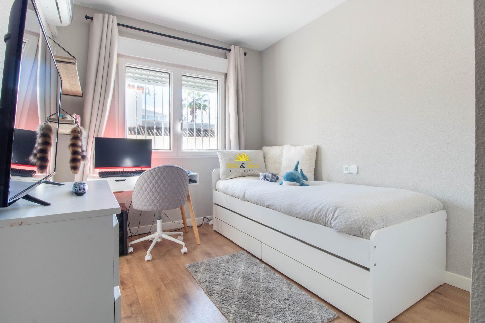 Перепродажа - Villa - San Miguel de Salinas - Blue Lagoon - El Galan