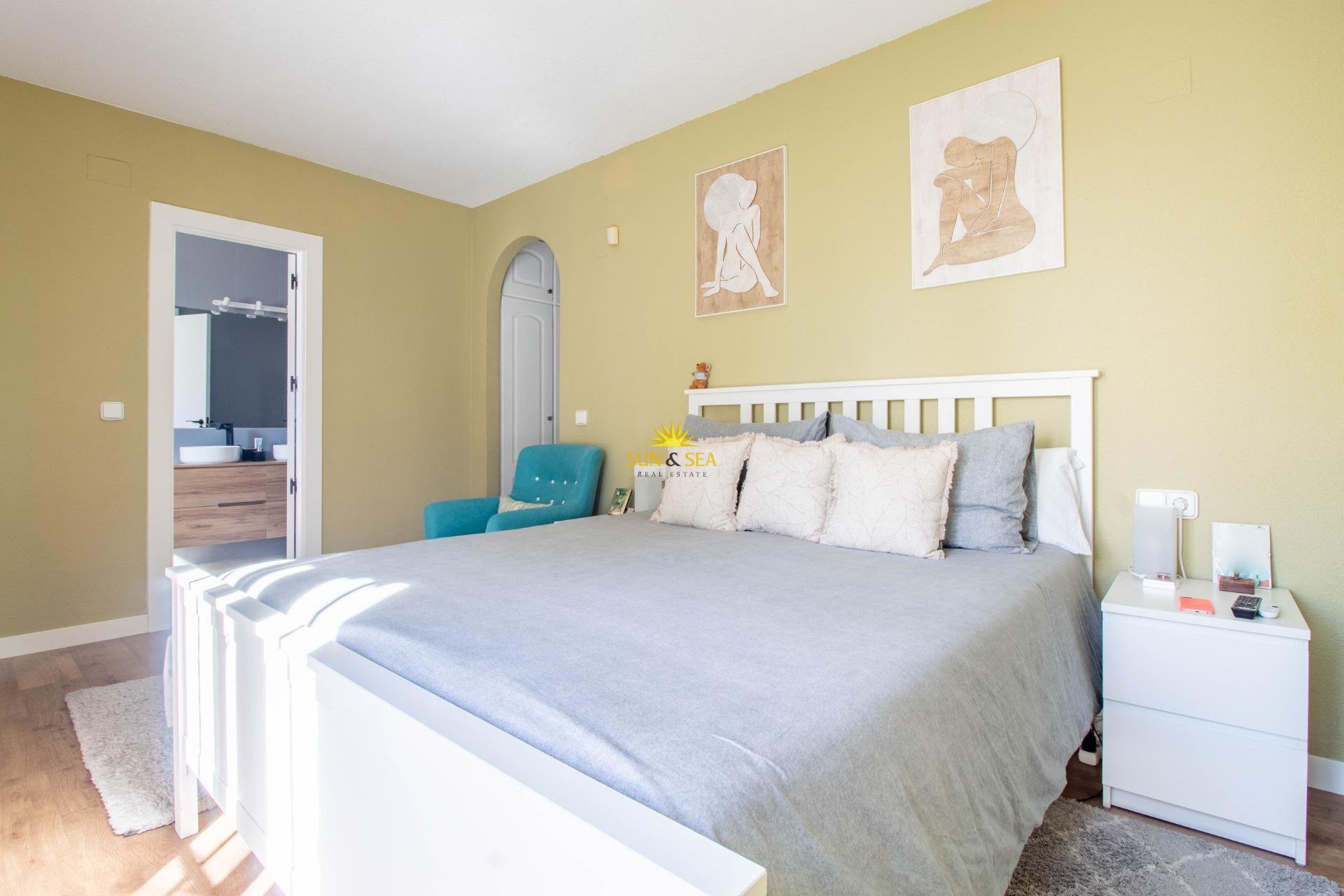 Перепродажа - Villa - San Miguel de Salinas - Blue Lagoon - El Galan