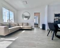 Перепродажа - Villa - San Miguel de Salinas - Las filipinas