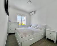 Перепродажа - Villa - San Miguel de Salinas - Las filipinas