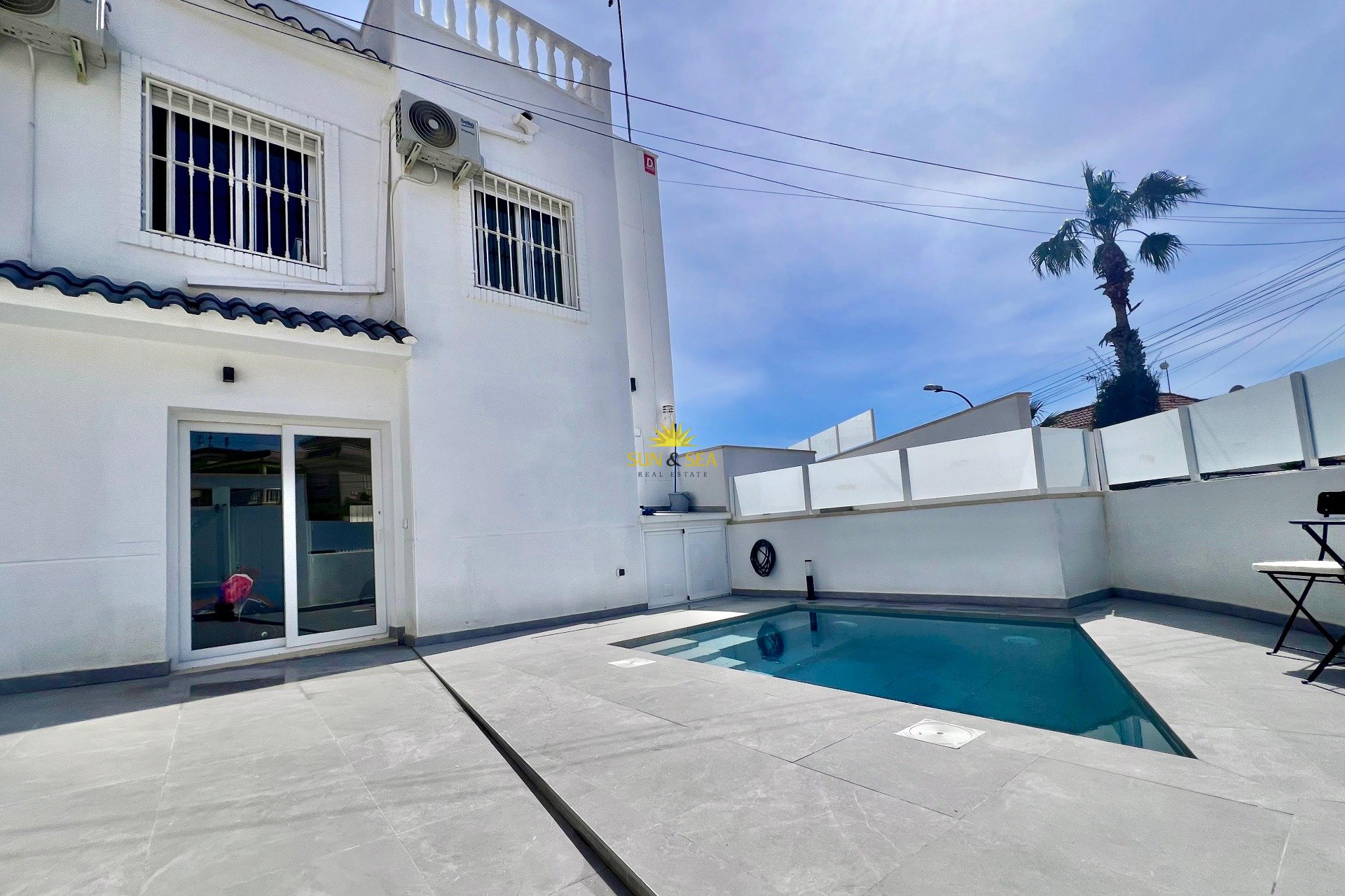 Перепродажа - Villa - San Miguel de Salinas - Las filipinas