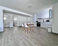 Перепродажа - Villa - San Miguel de Salinas - Las filipinas