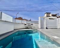 Перепродажа - Villa - San Miguel de Salinas - Las filipinas