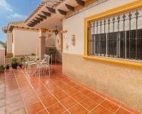 Перепродажа - Villa / Semi detached - Orihuela Costa - Cabo Roig