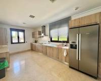 Перепродажа - Villa / Semi detached - Orihuela Costa - Cabo Roig