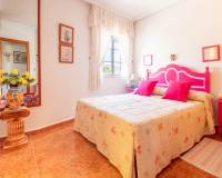 Перепродажа - Villa / Semi detached - Orihuela Costa - La Regia