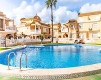 Перепродажа - Villa / Semi detached - Orihuela Costa - La Regia