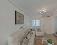 Перепродажа - Villa / Semi detached - Orihuela Costa - La Regia