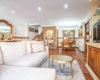 Перепродажа - Villa / Semi detached - Orihuela Costa - La Zenia