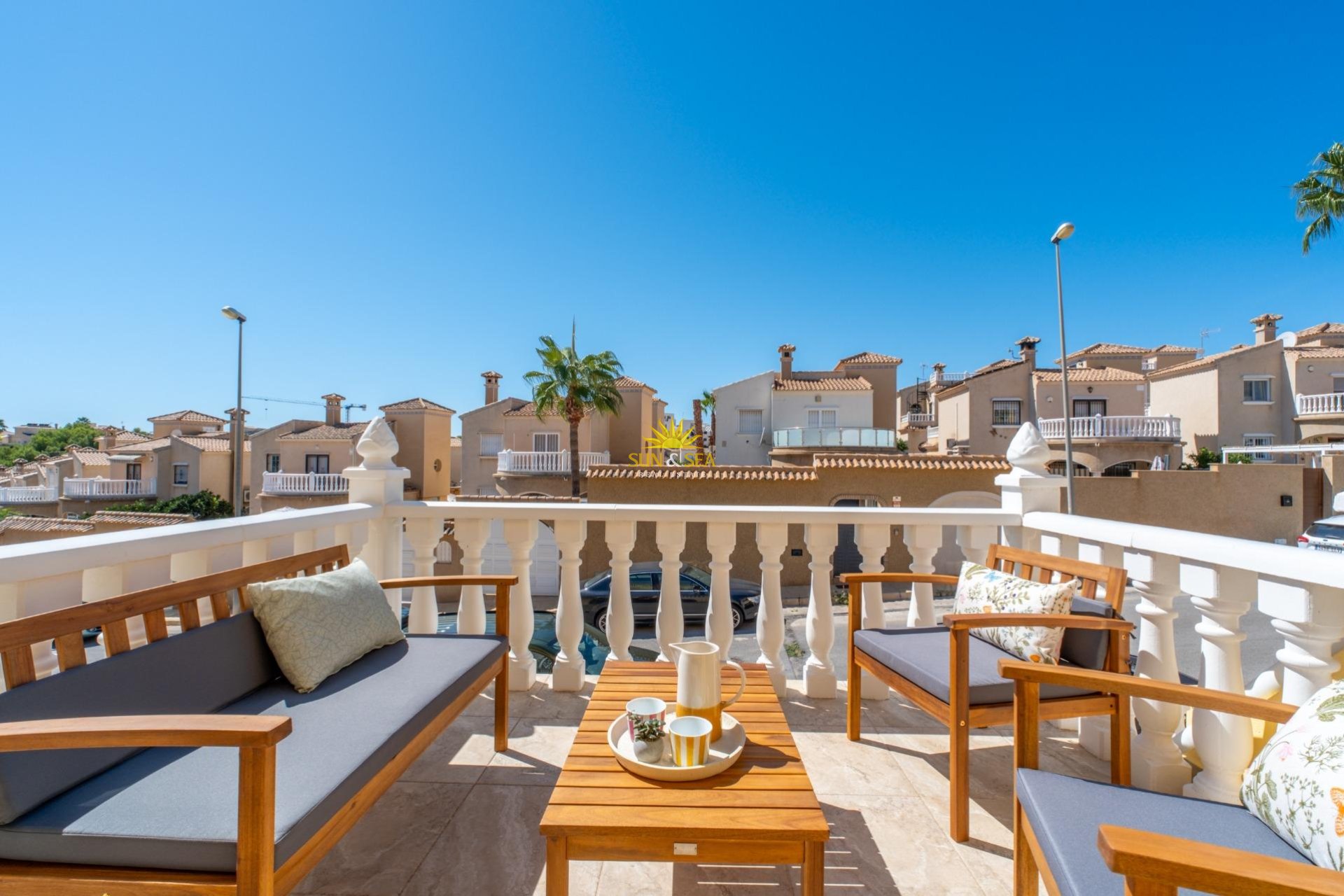 Перепродажа - Villa / Semi detached - Orihuela Costa - Lomas de Campoamor-Las Ramblas