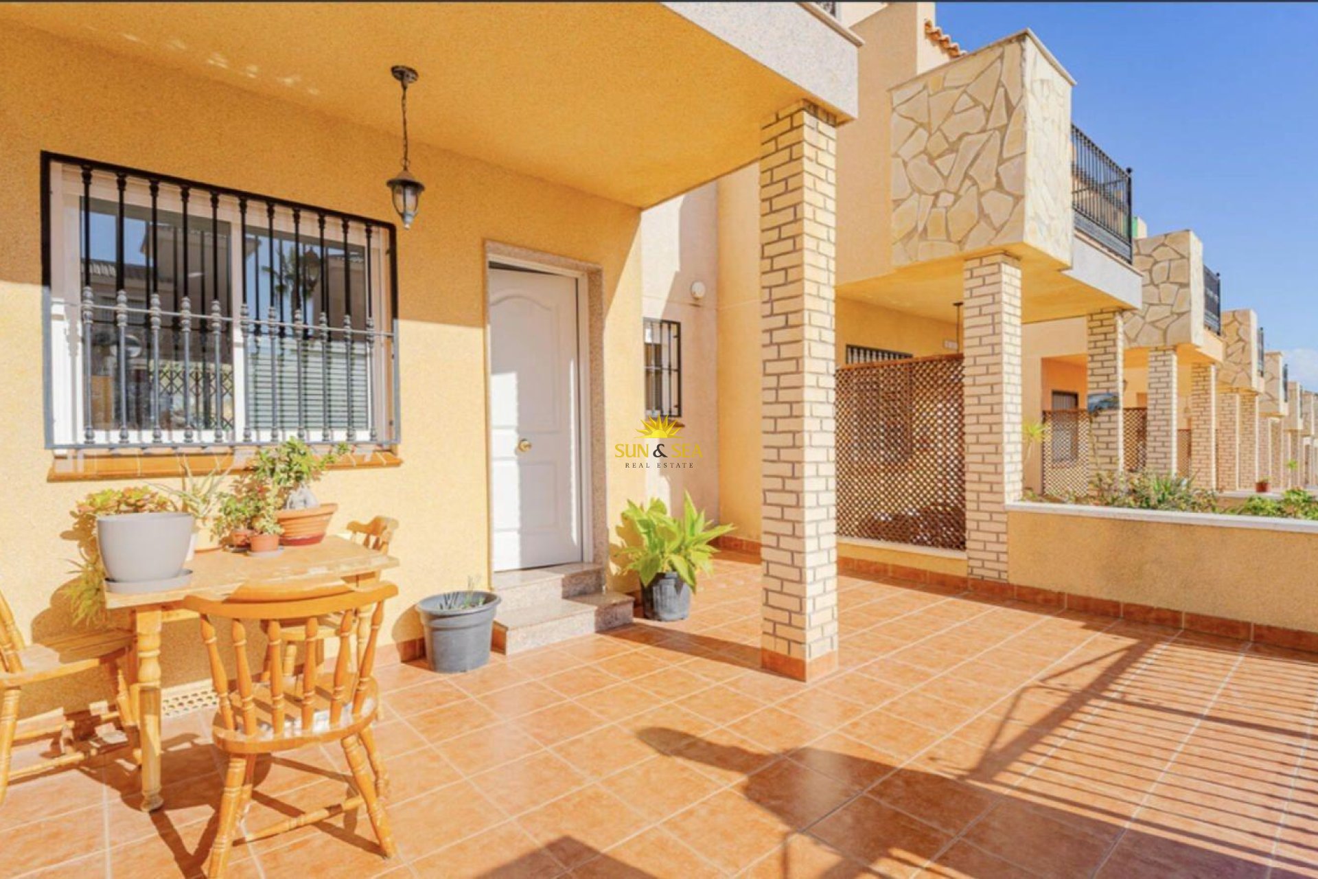 Перепродажа - Villa / Semi detached - Orihuela Costa - Los Altos