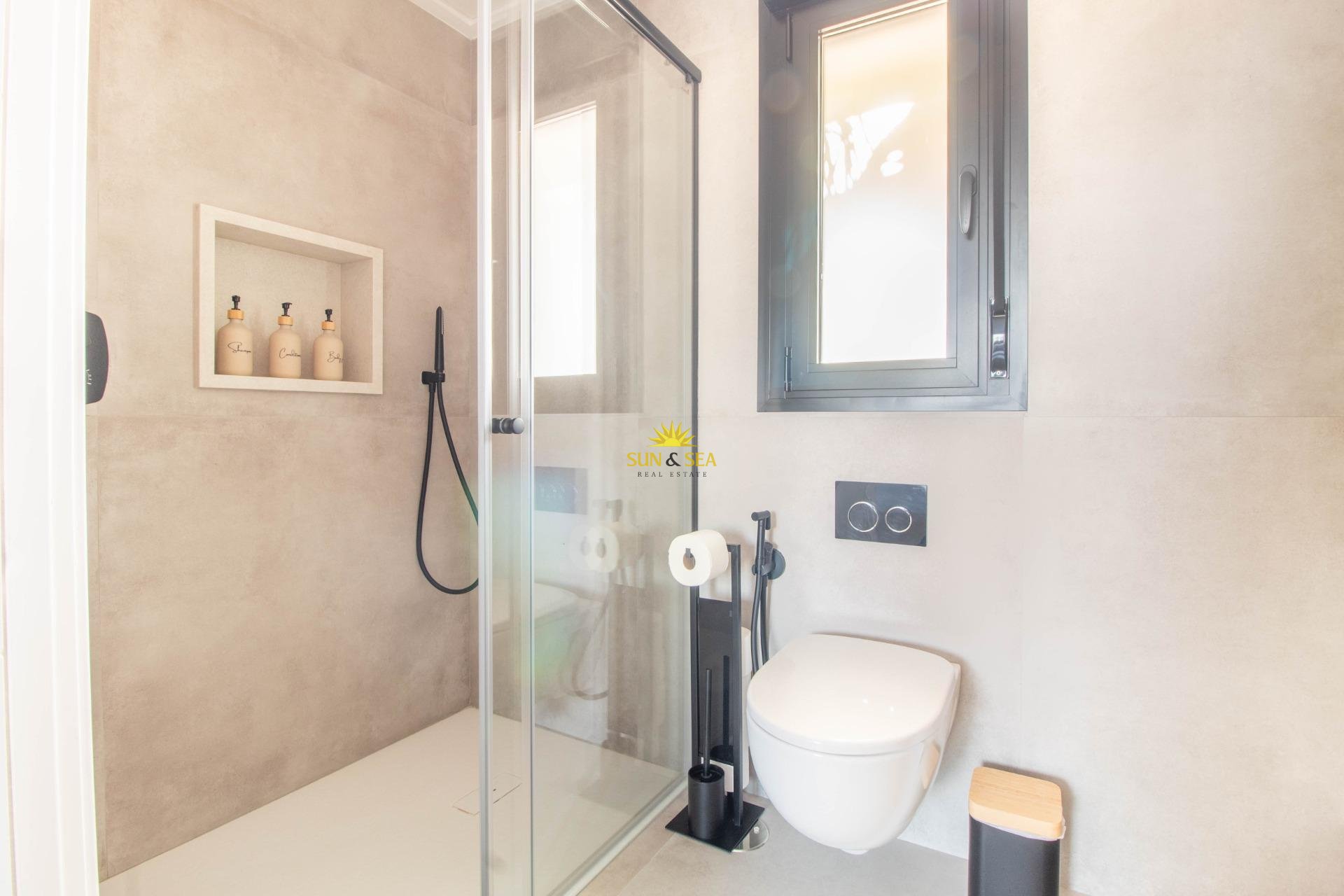 Перепродажа - Villa / Semi detached - Santiago de la ribera - zona san blas
