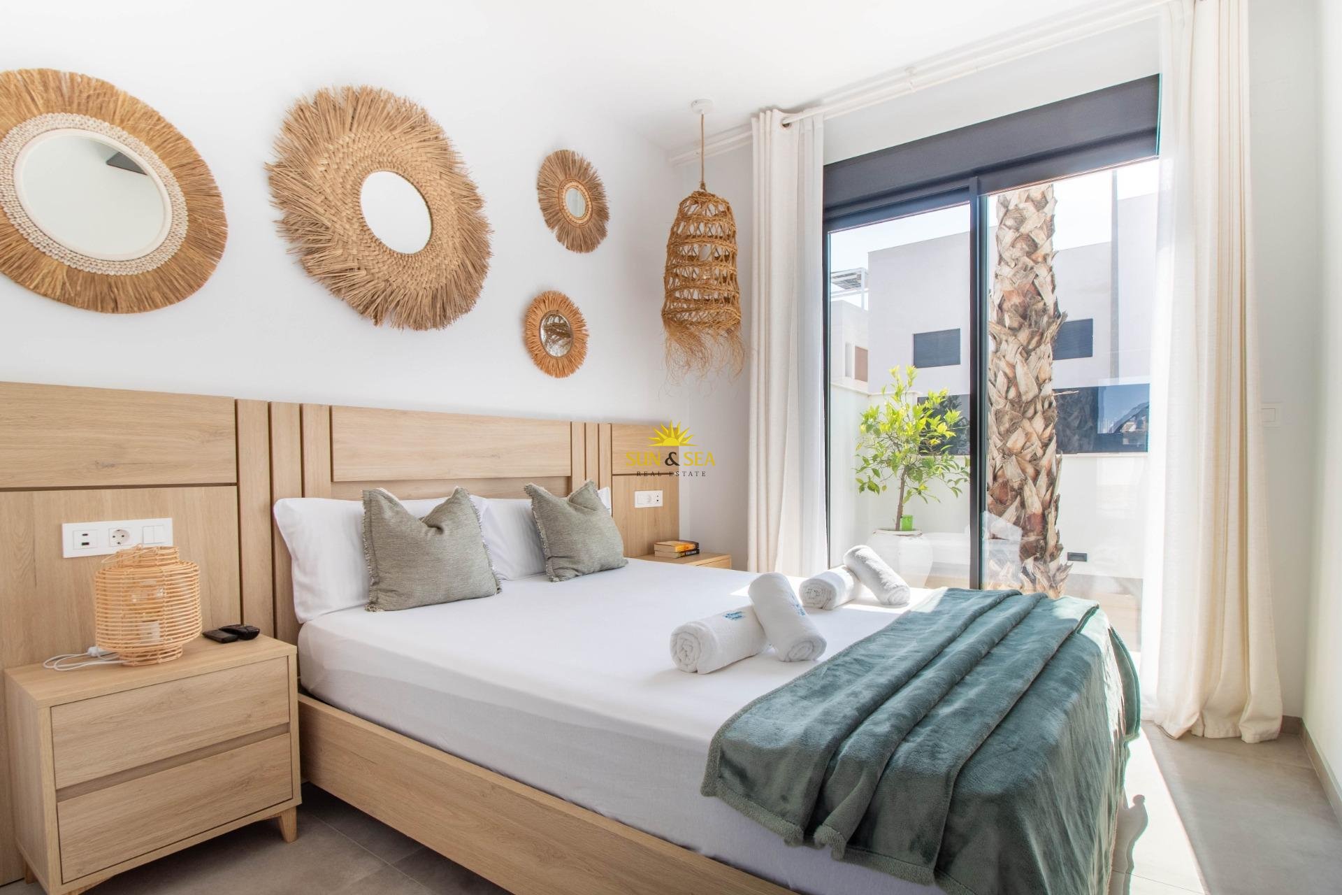 Перепродажа - Villa / Semi detached - Santiago de la ribera - zona san blas